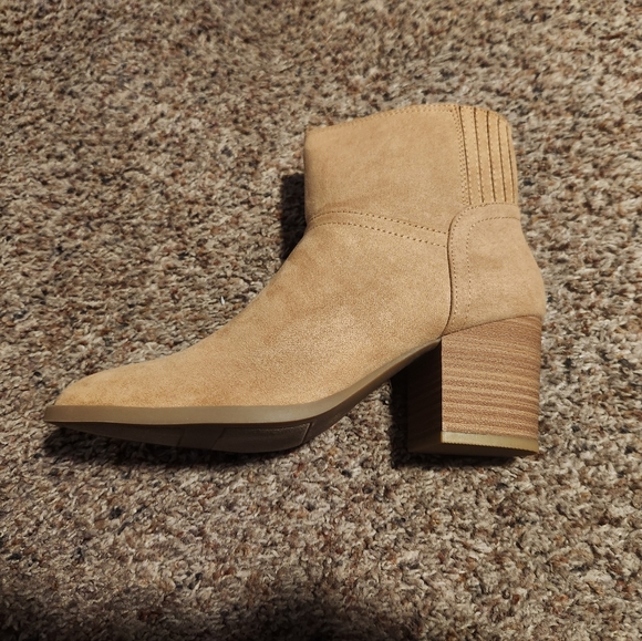 Booties - Picture 3 of 3